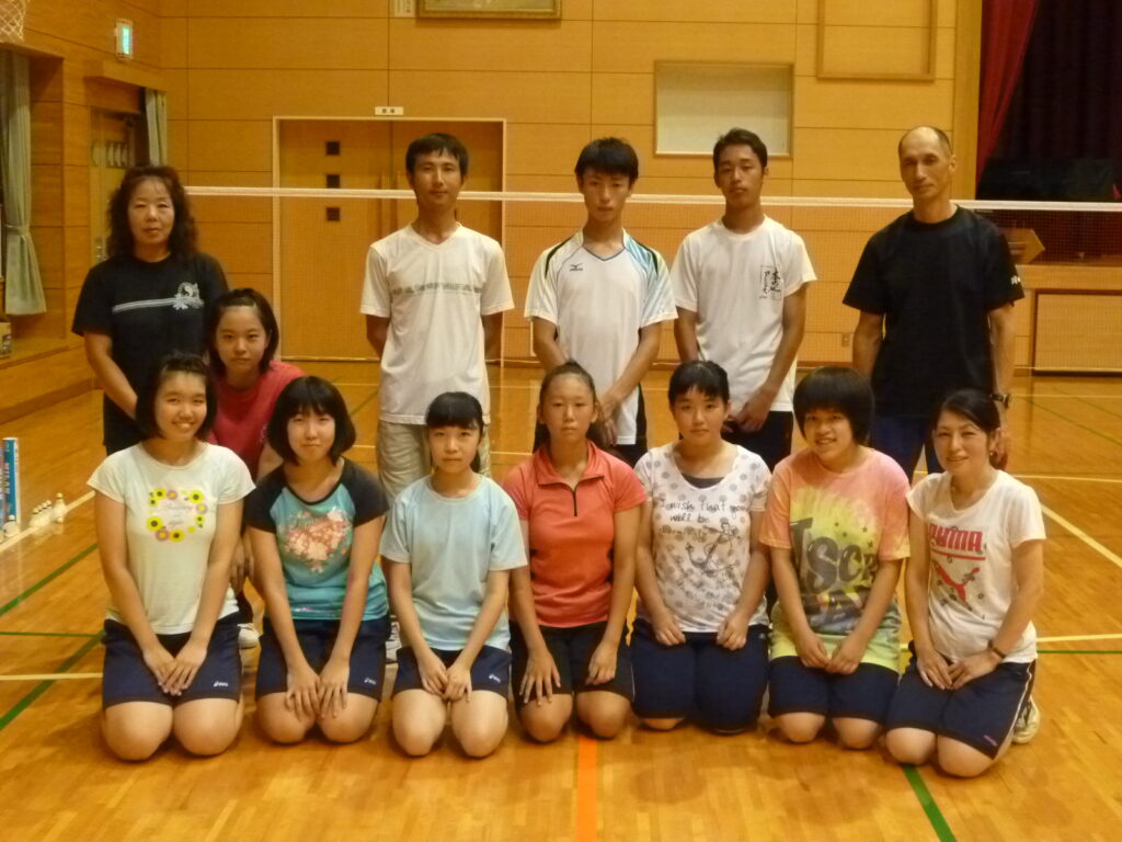 スローライフバドミントン (2)